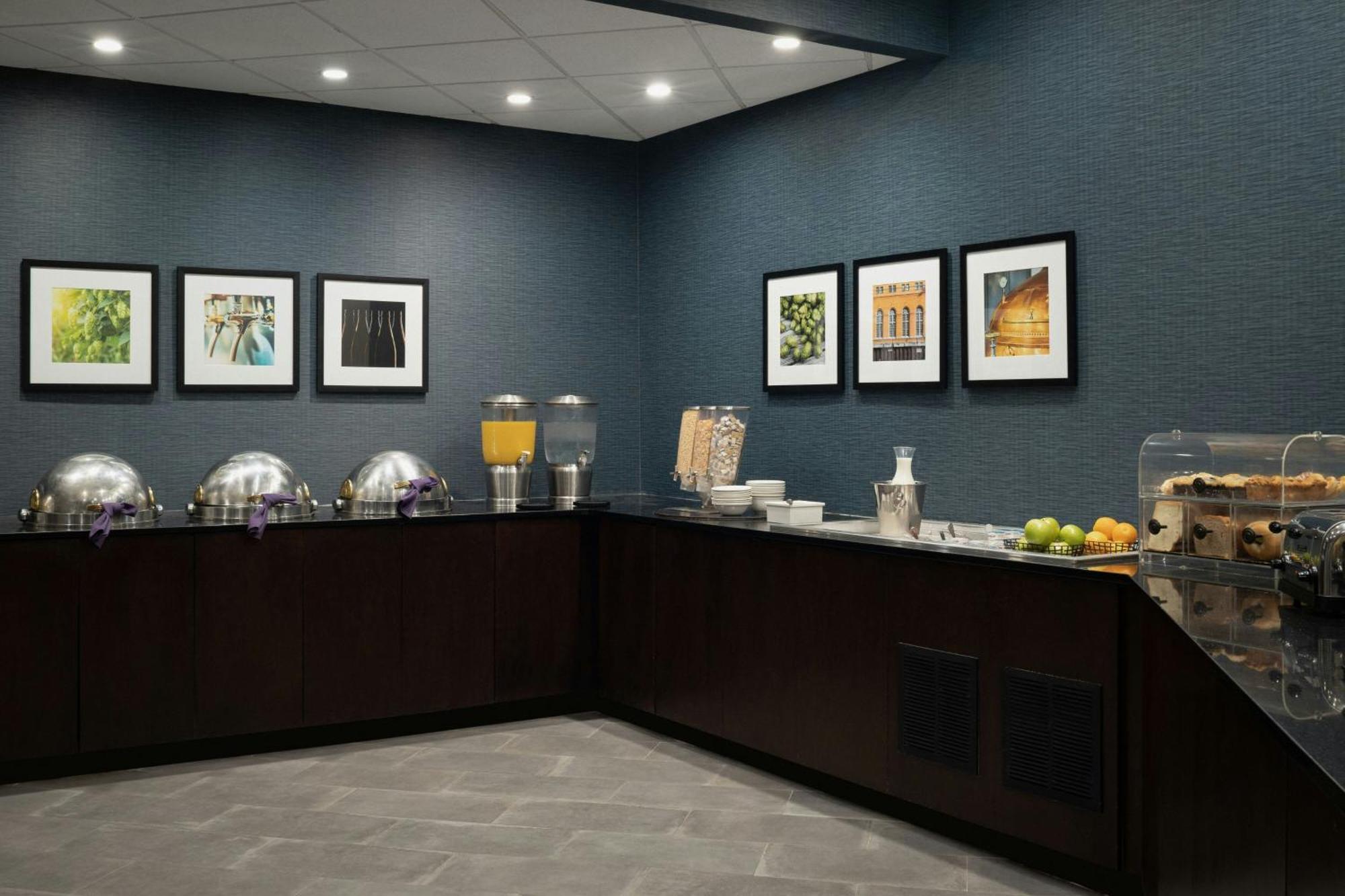 Four Points By Sheraton Milwaukee North Shore Brown Deer Esterno foto